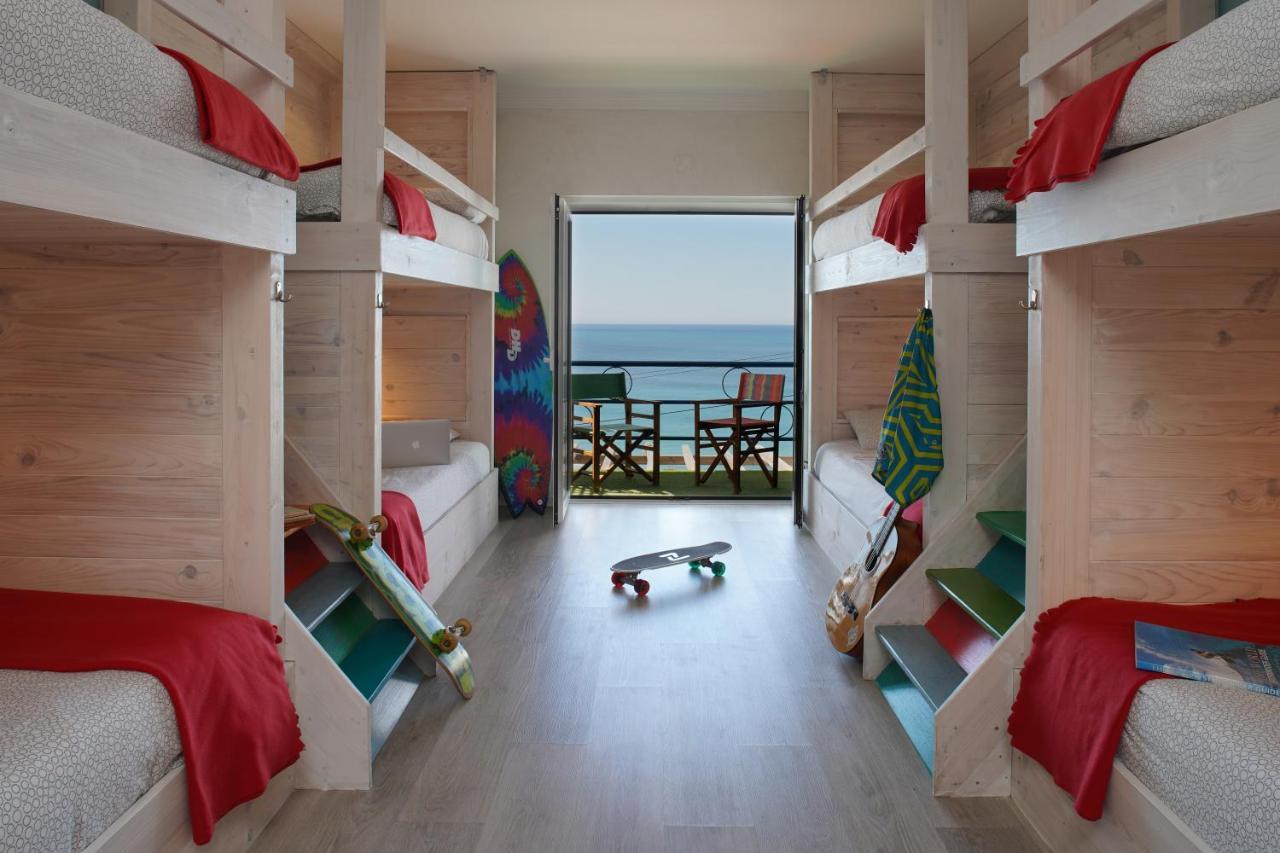 Chill In Ericeira Surf House Hostel Εξωτερικό φωτογραφία