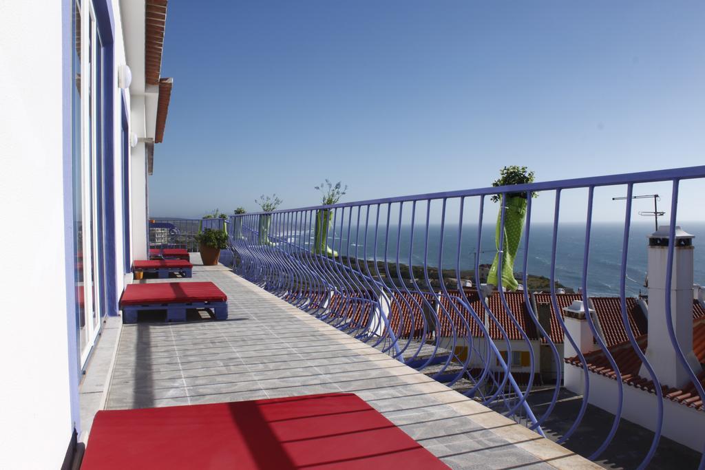 Chill In Ericeira Surf House Hostel Εξωτερικό φωτογραφία