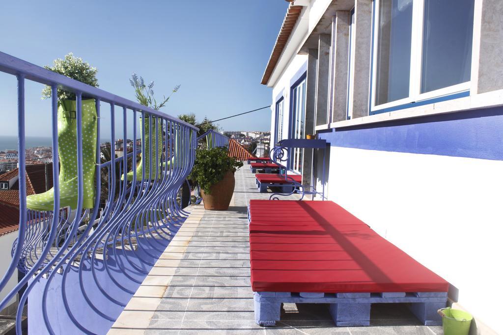 Chill In Ericeira Surf House Hostel Εξωτερικό φωτογραφία