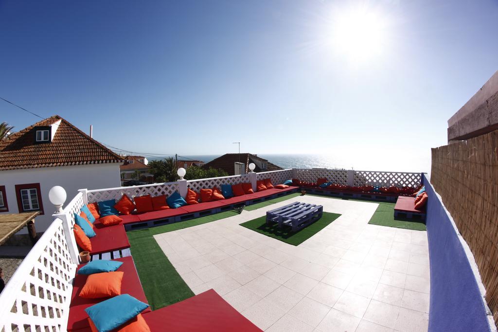 Chill In Ericeira Surf House Hostel Εξωτερικό φωτογραφία